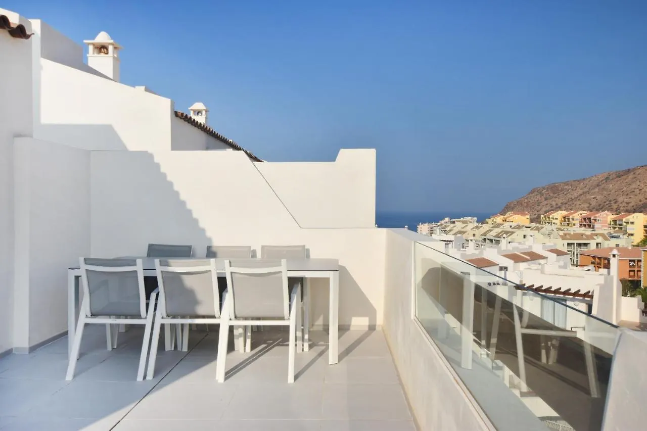Tatil Evi Gazmira 3-1 PENTHOUSE DELUXE&JACUZZI 3B Villa Palm-mar İspanya